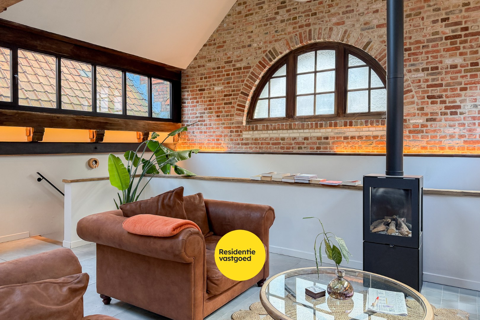 Unieke woning in voormalige borstelfabriek - karakter en comfort in perfecte harmonie! 