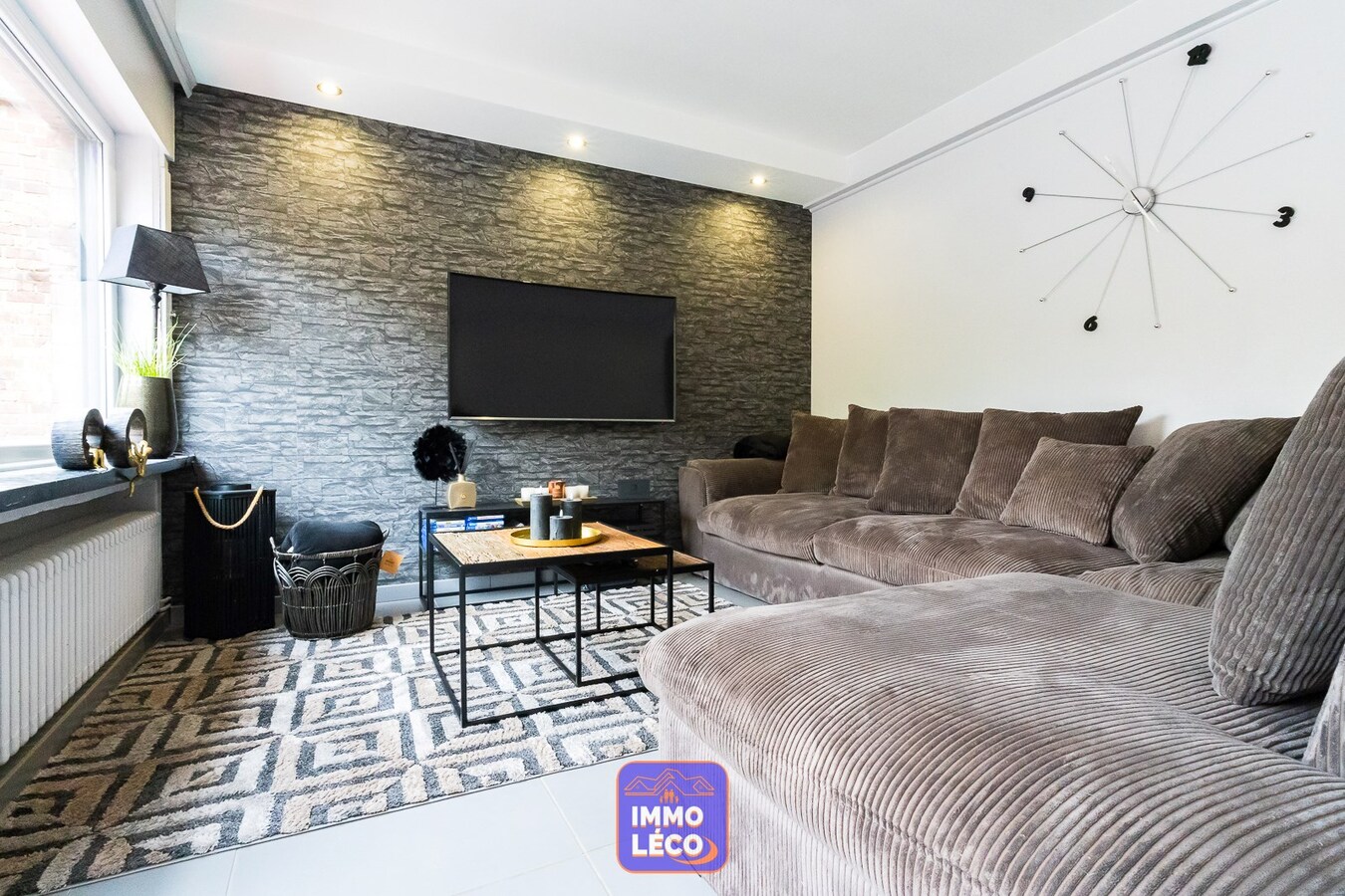 3 façades rénovée avec garage et jardin, plein centre-ville ! 