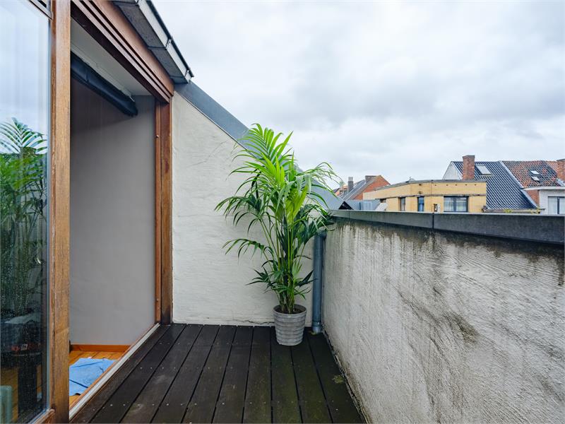 Uniek gerenoveerde woning in levendige buurt 