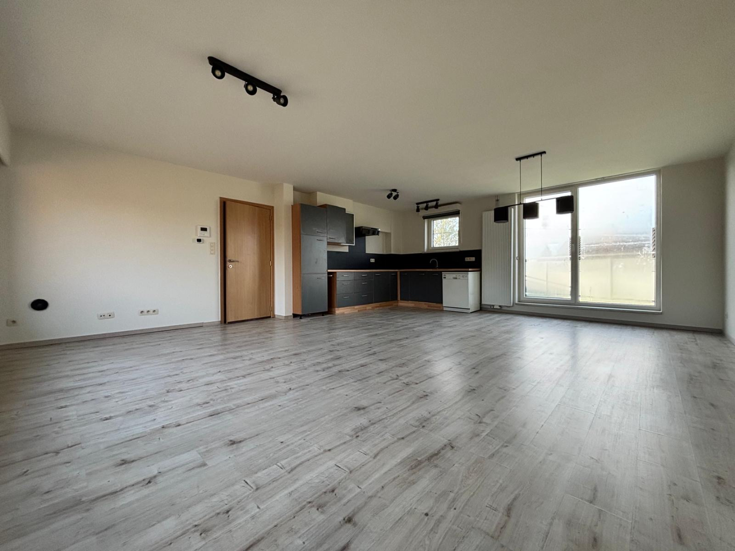 Ruime gerenoveerde duplex nabij centrum Balen te huur 