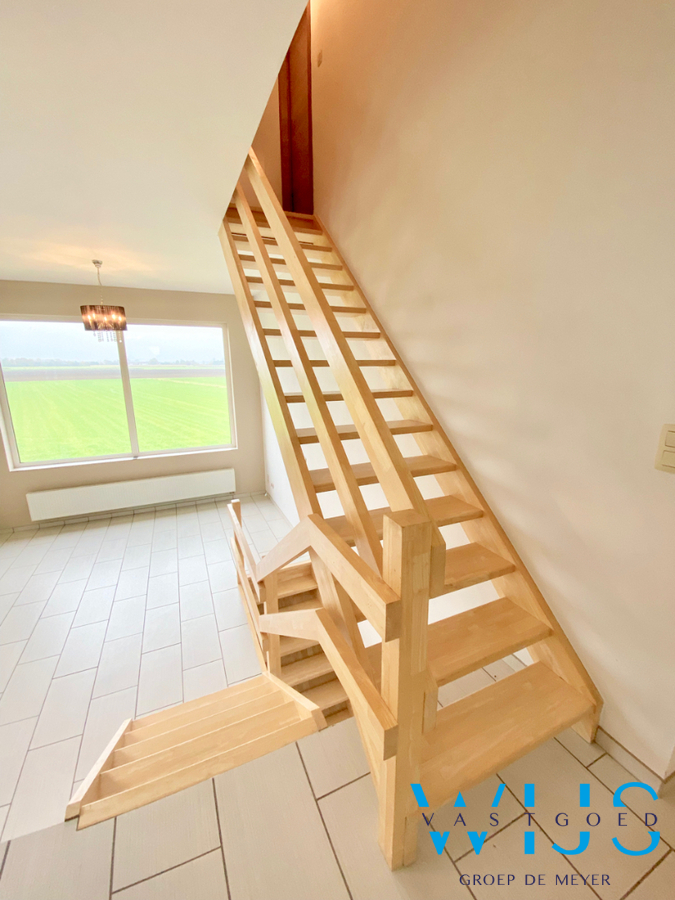 Instapklare bel-étage met 3 slaapkamers te ASSENEDE ! 