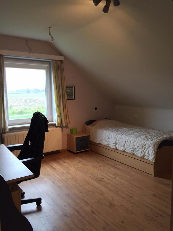 RECENTE HOB MET ZUIDGERICHTE TUIN TE BREDENE 