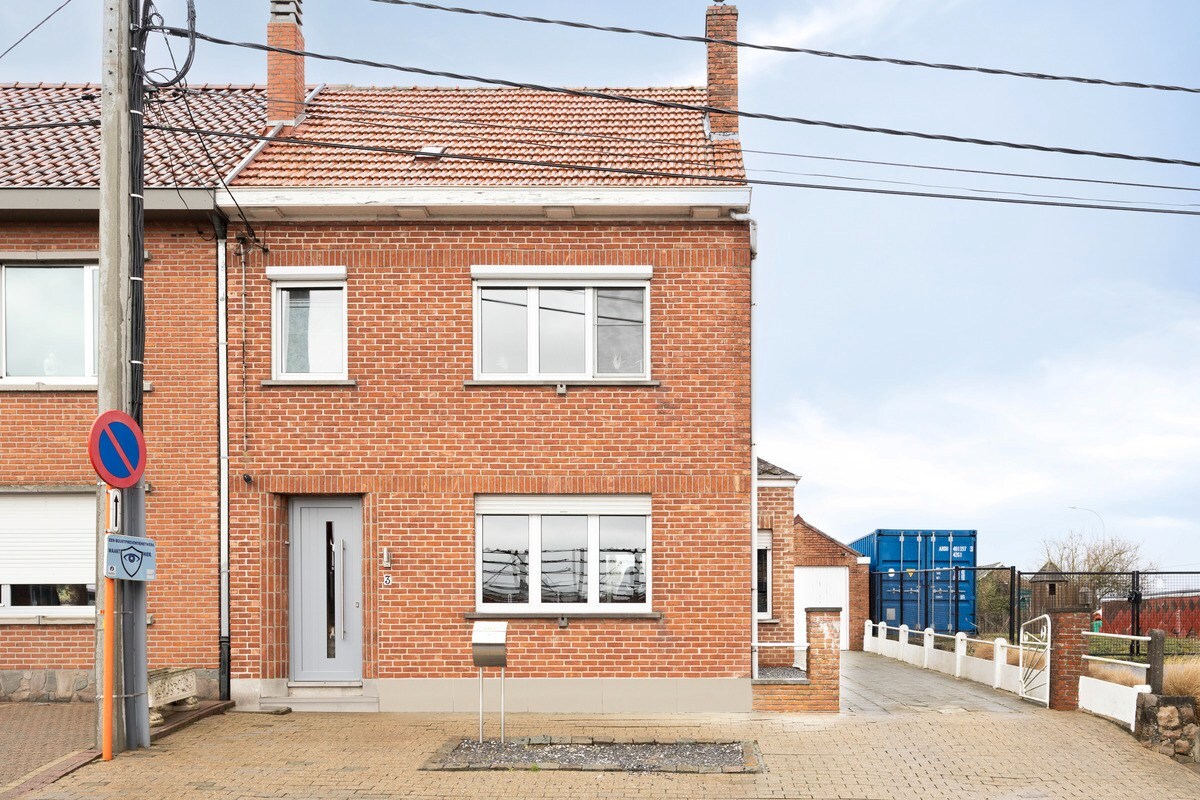 Half open bebouwing met 3 slaapkamers te Goetsenhoven (Tienen) 