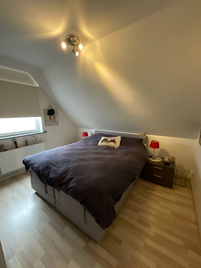 Half open bebouwing met 3 slaapkamers 