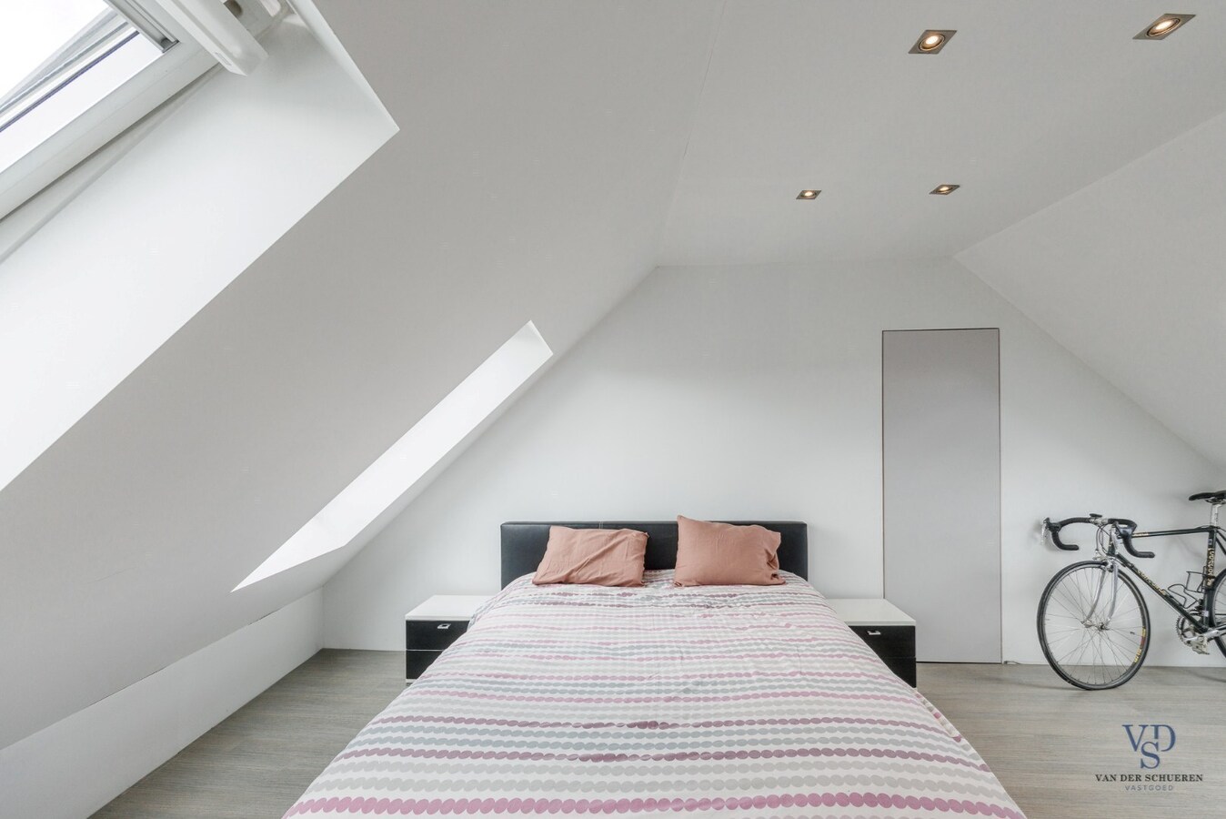 Moderne, energiezuinige (EPC label A) vernieuwbouw 