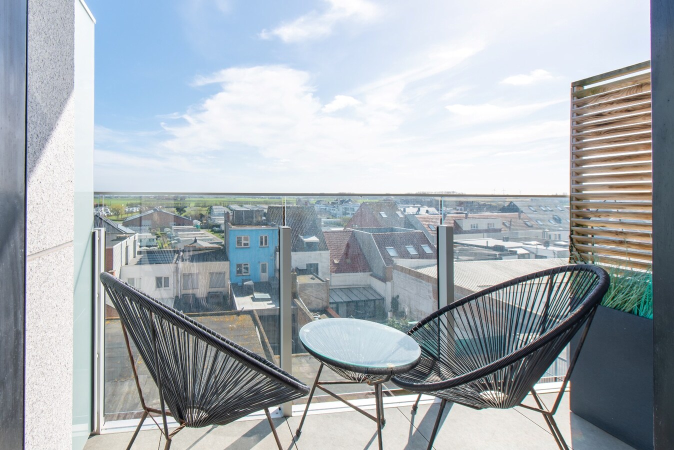 Top gerenoveerde studio Westende bad ! 