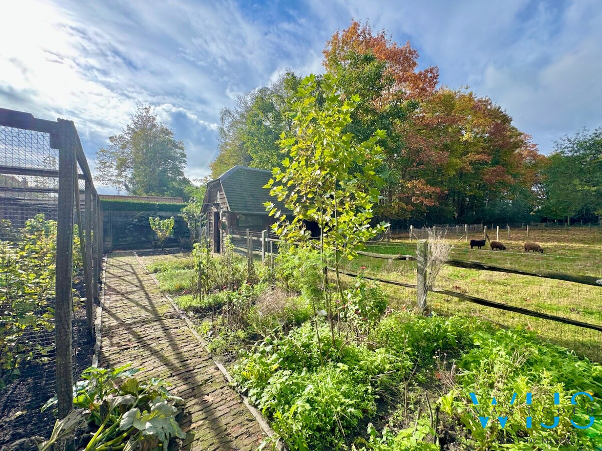 Multifunctionele eigendom op prachtig perceel van 1.682 m² ! 