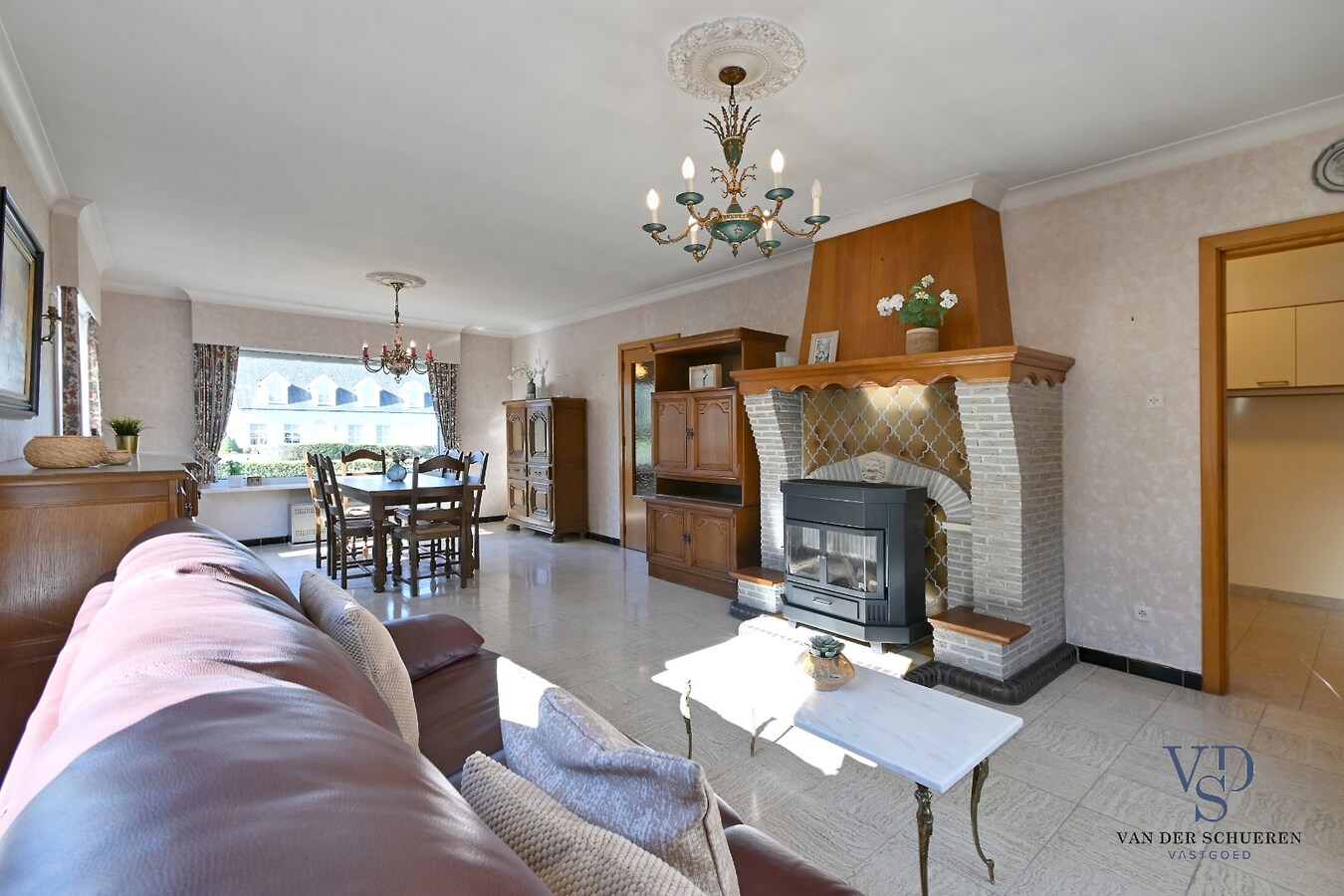 Degelijke Half Open Bebouwing 