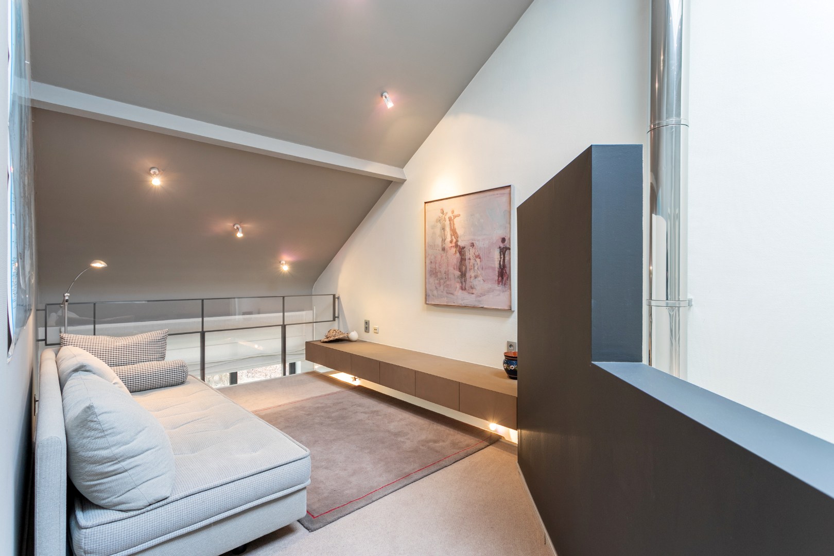 Instapklare villa te Heikruis, 4 slpks, bureau, dubbele garage en ruime tuin 