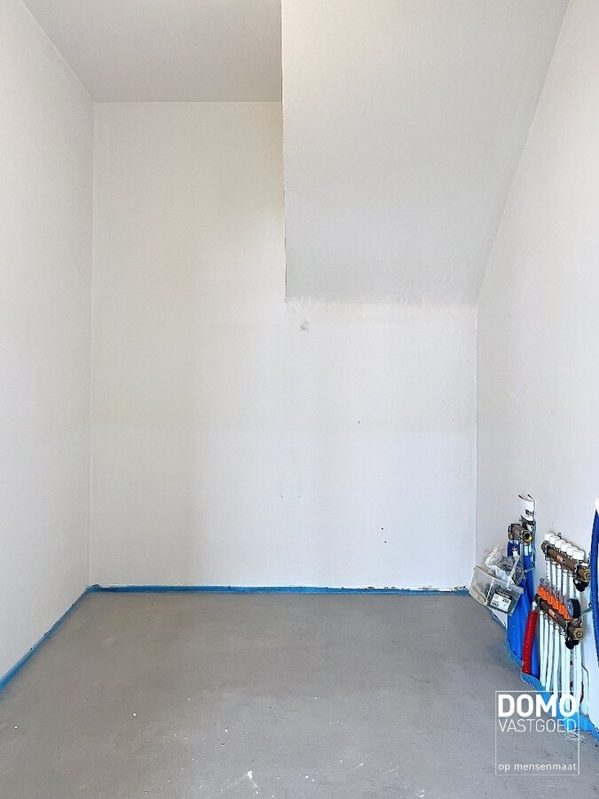 MODERNE NIEUWBOUWWONING CASCO PLUS MET 3 SLAAPKAMERS 