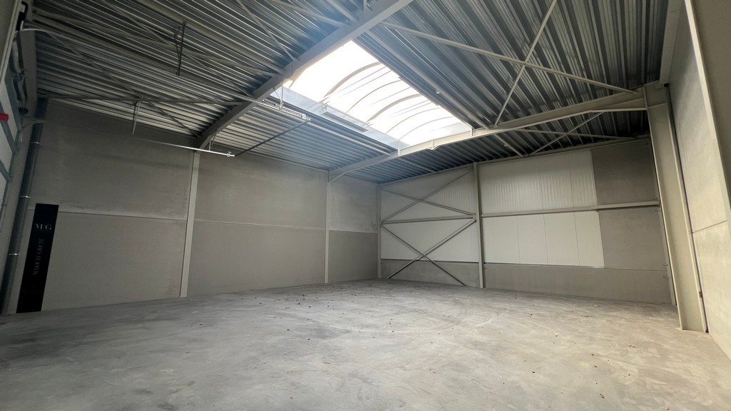 Nieuwbouw loodsen te huur in Tielt