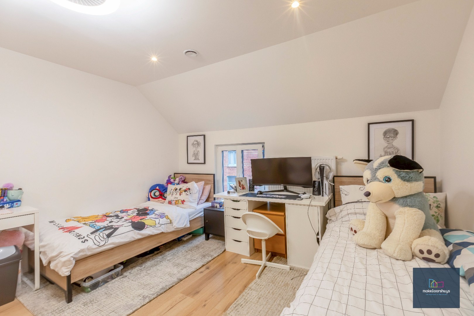 Energiezuinige instapklare woning met 3 slpk nabij centrum Gent 