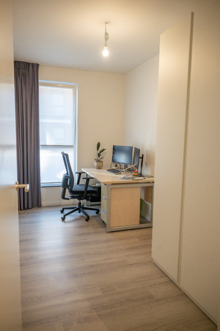 Appartement met 2 slpk en garage 