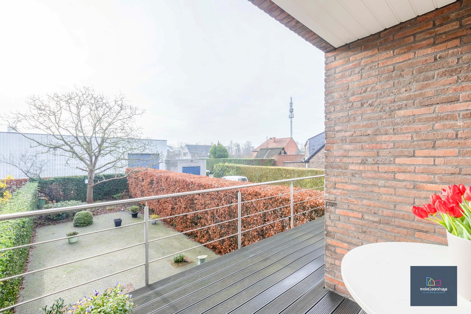 Goed onderhouden woning met lift (regio Planet Group Arena) 