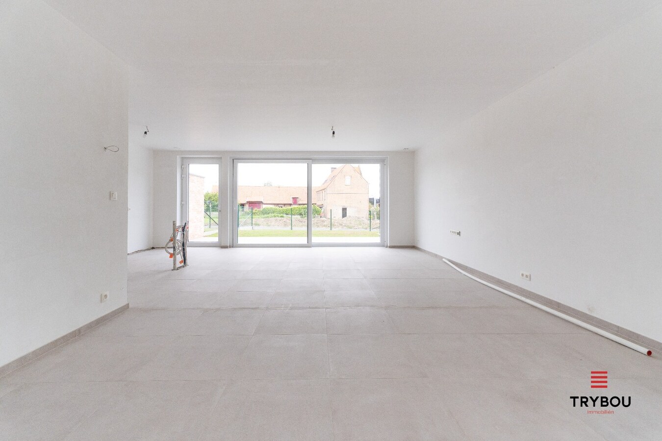 Instapklare nieuwbouwwoning in Poelkapelle! 