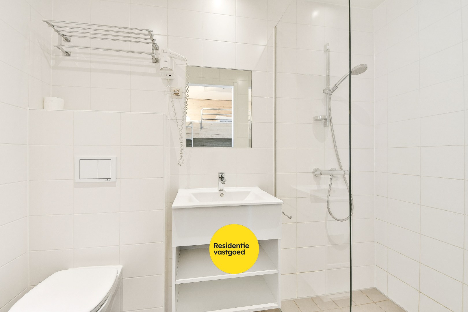 Vernieuwd gemeubeld vakantieappartement 