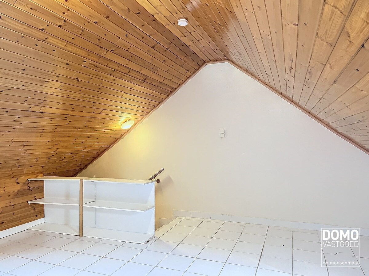 APPARTEMENTSGEBOUW  bestaande uit 1 studio en 1 appartement gelegen te Hasselt 