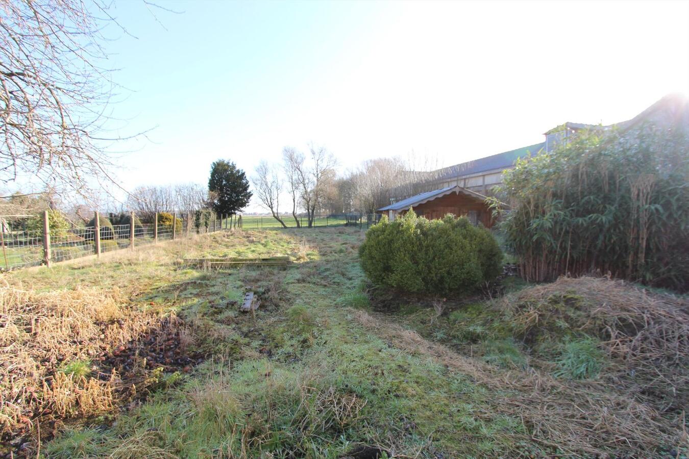 Woning met 3 slaapkamers en diepe tuin te Koekelare 
