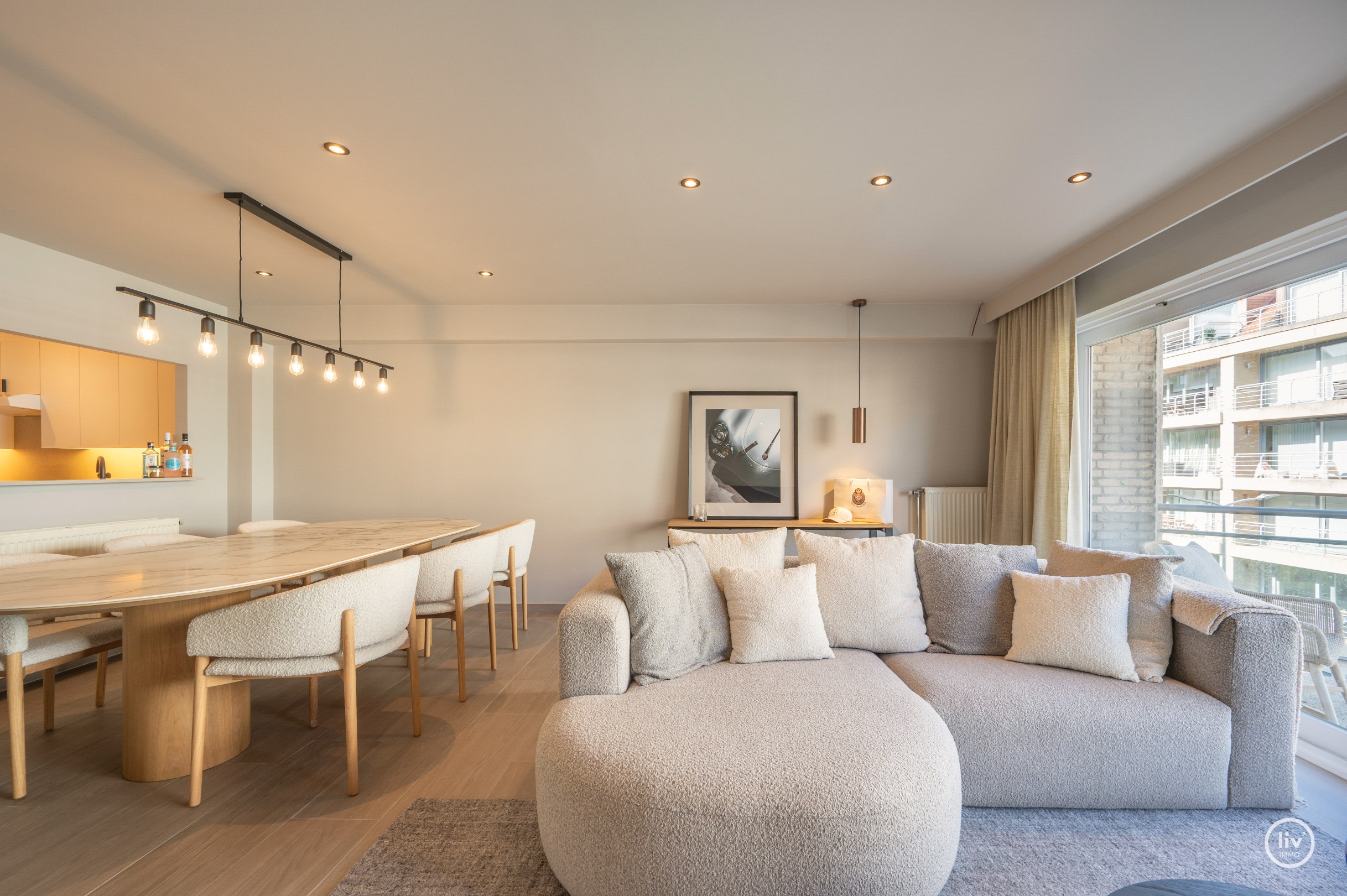 Appartement spacieux et agréable avec 2 chambres à coucher au centre de Knokke 