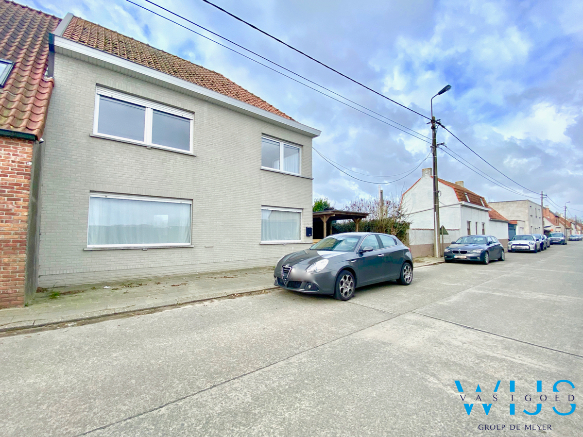 Instapklaar woonhuis te Assenede ! 