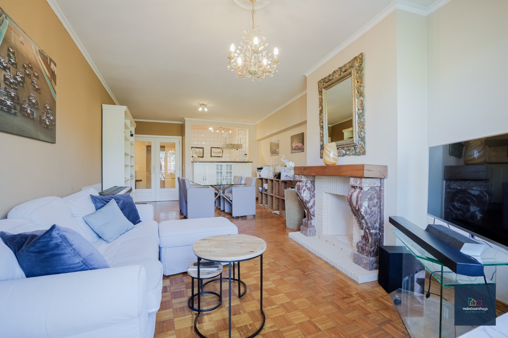 Stijlvol 1 slaapkamer appartement met 2 terrassen, kelder en garagebox 