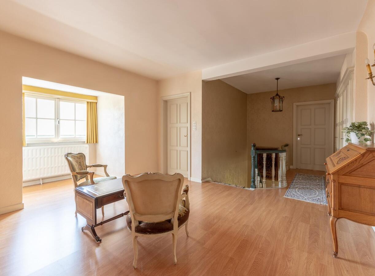 Uitstekend onderhouden villa op een perceel van 2600 m2. 