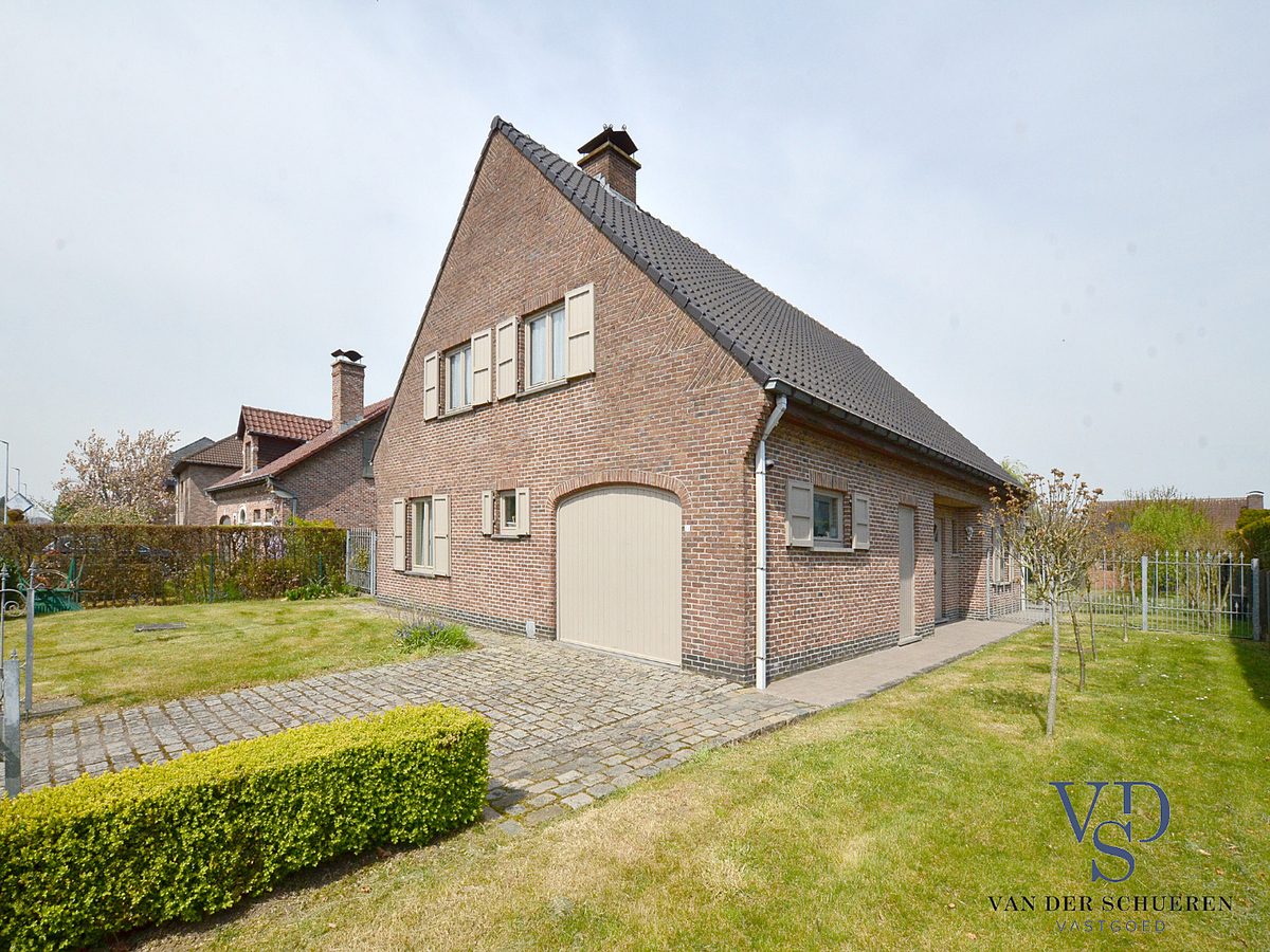 Ruime, statige villa te Gavere 