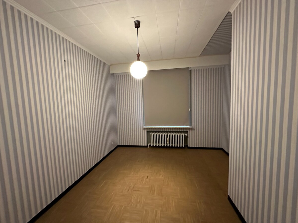 Ruime villa op centrale ligging 