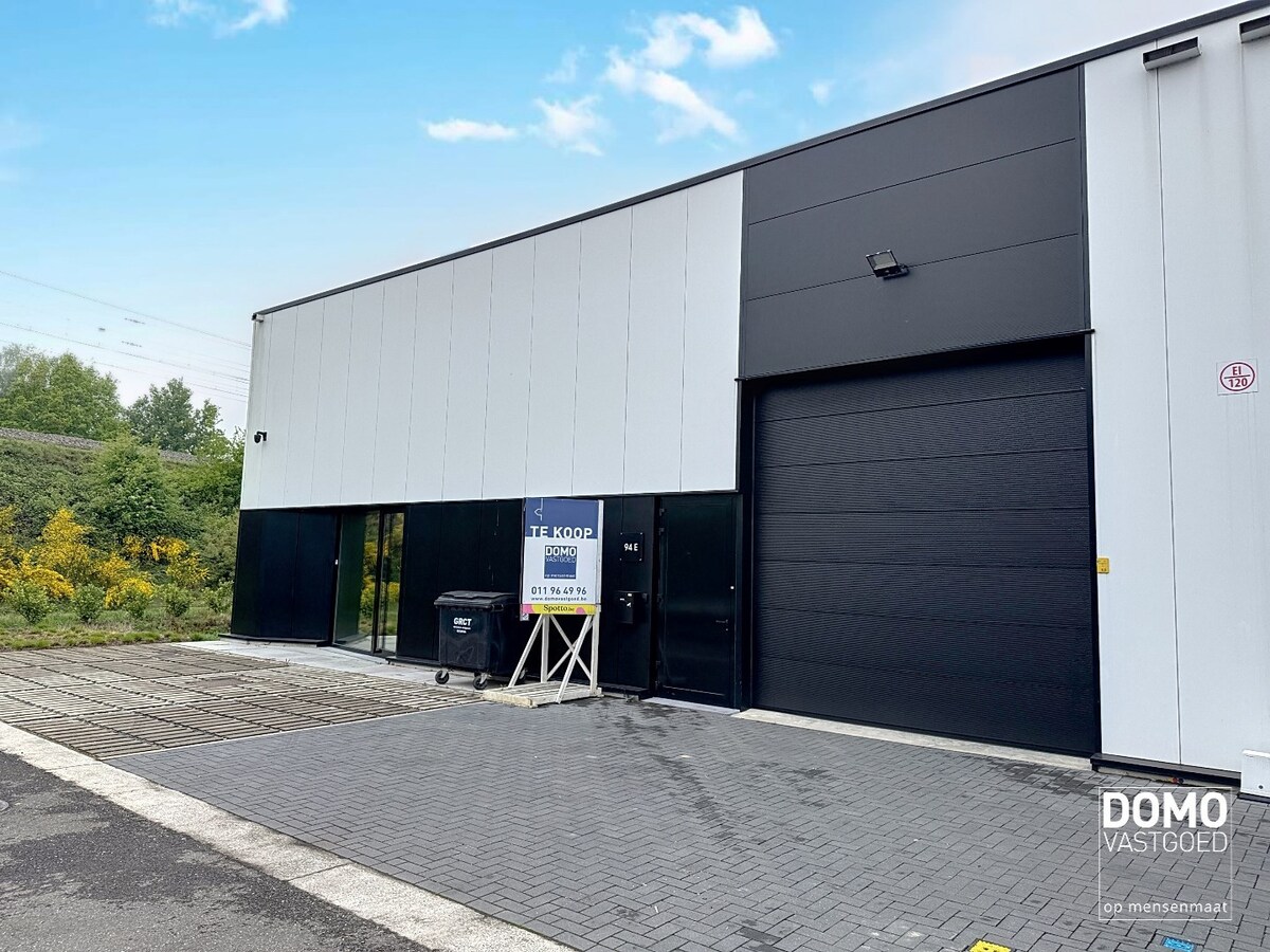 Centraal gelegen KMO unit te Hasselt. 