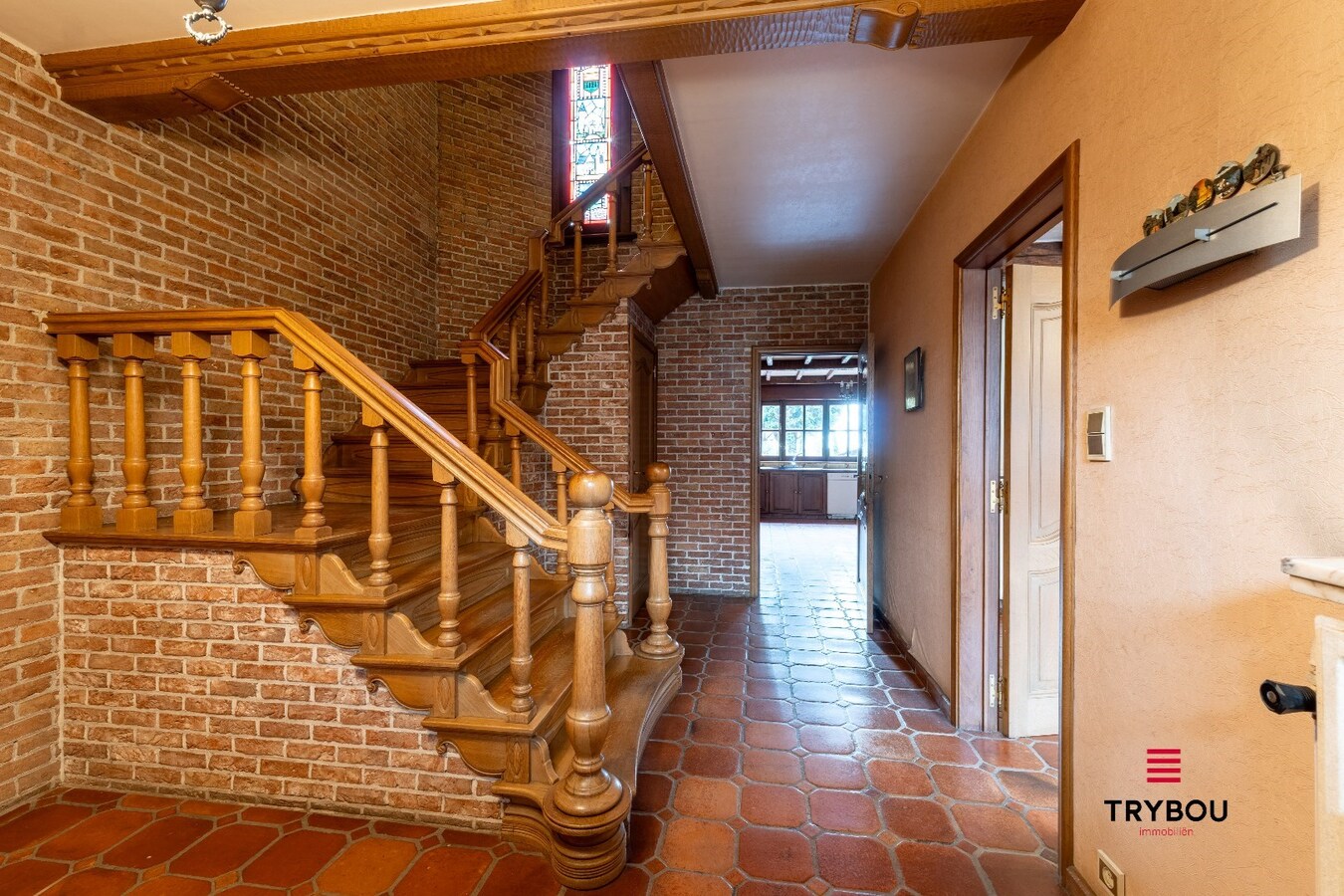 Ruime gezinswoning met grote tuin en centrale ligging 