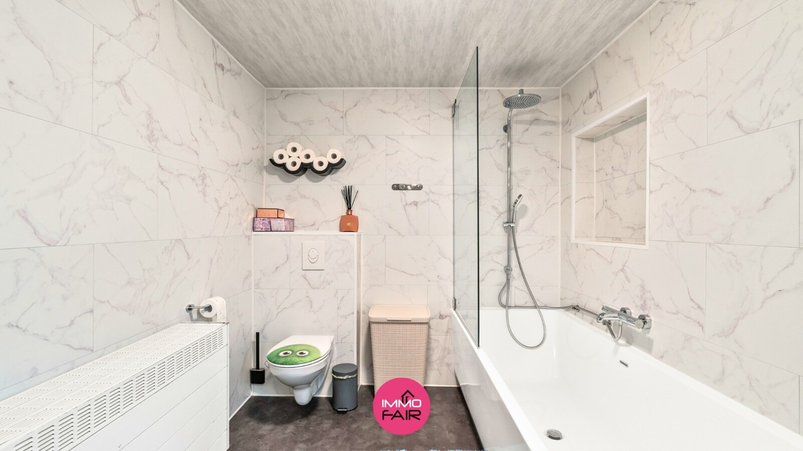 Gezinswoning met authentieke elementen in centrum Lanaken! 