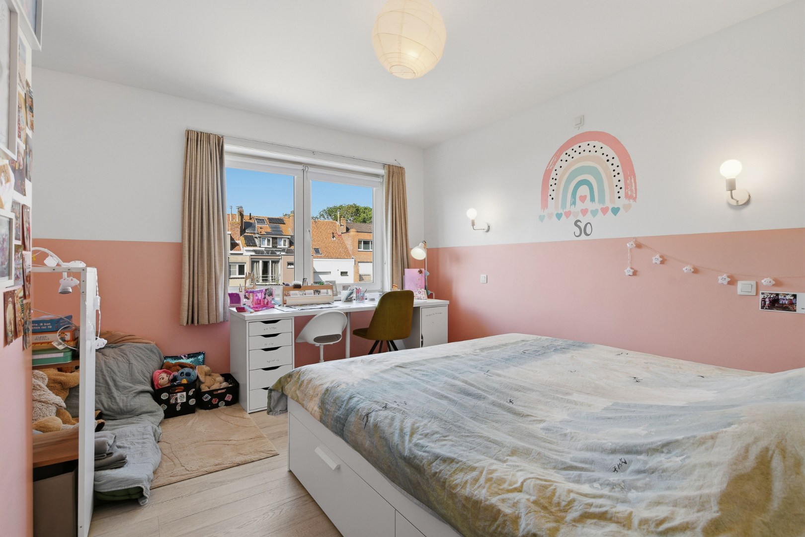 Gerenoveerde bel-etagewoning met garage, tuin en 3 slaapkamers te Blankenberge! 