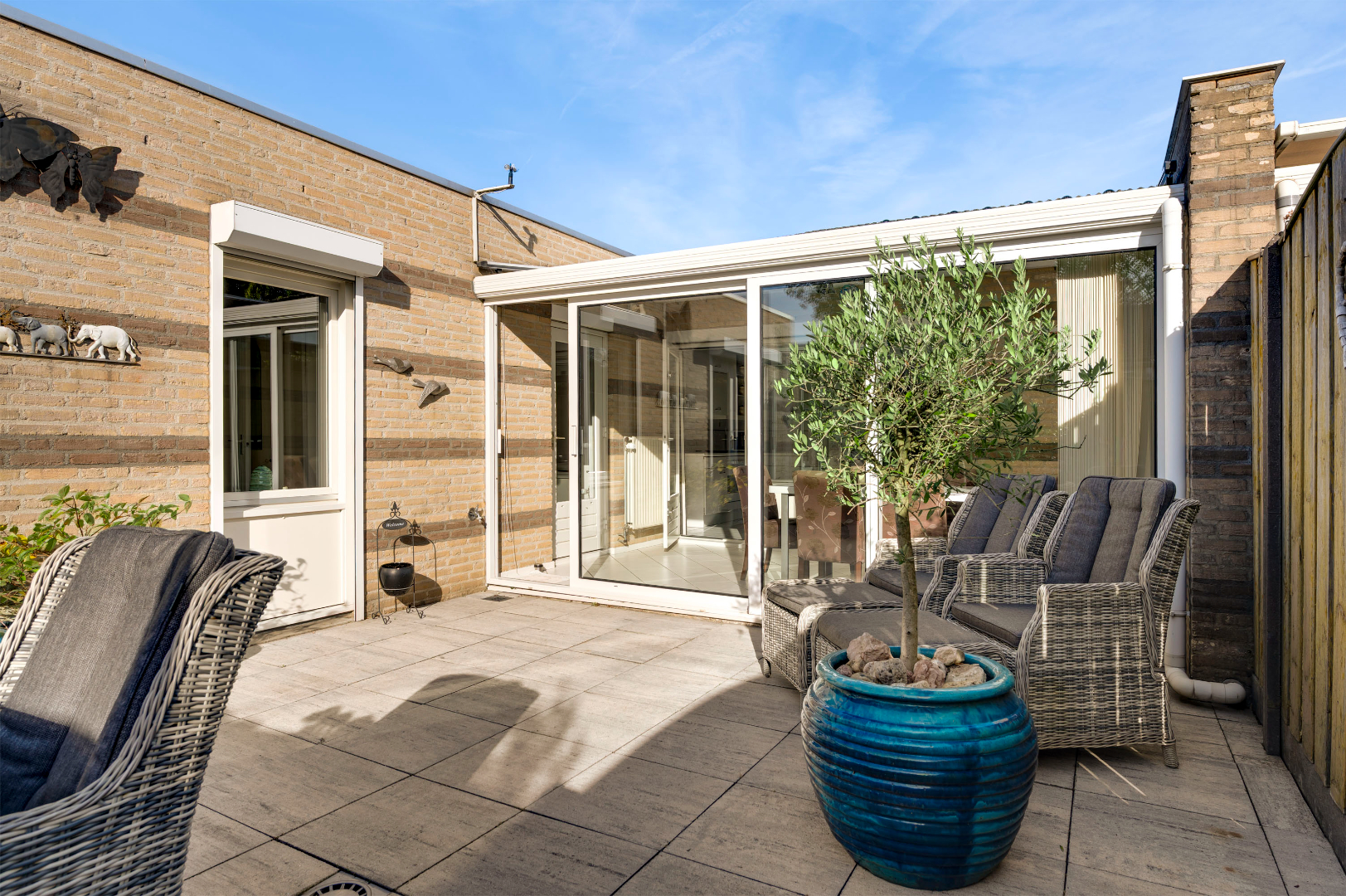 Ruime patiowoning in Weert: 3 slaapkamers, tuin op het zuiden, garage en comfortabele woonruimte van 100 m² – ideaal voor gezinnen! 