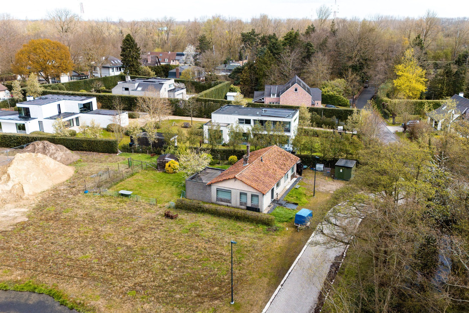 Bouwgrond btw 6%-tarief  (725 m²) op residentiële ligging in Destelbergen 