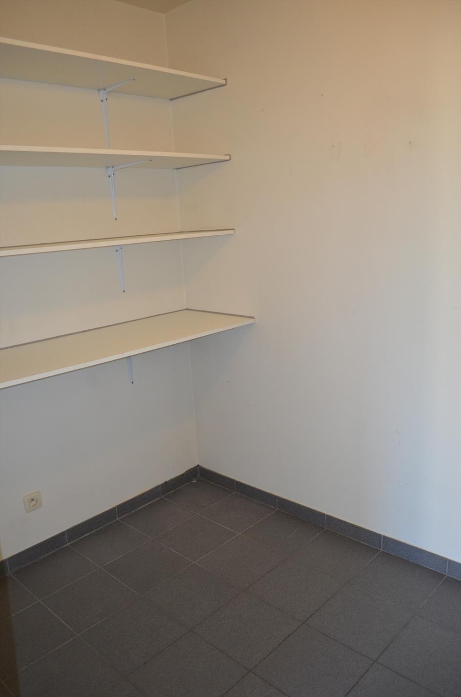 Halfopen bebouwing op 325m² met 3 slpks, tuin met terras en tuinhuis te Maldegem 