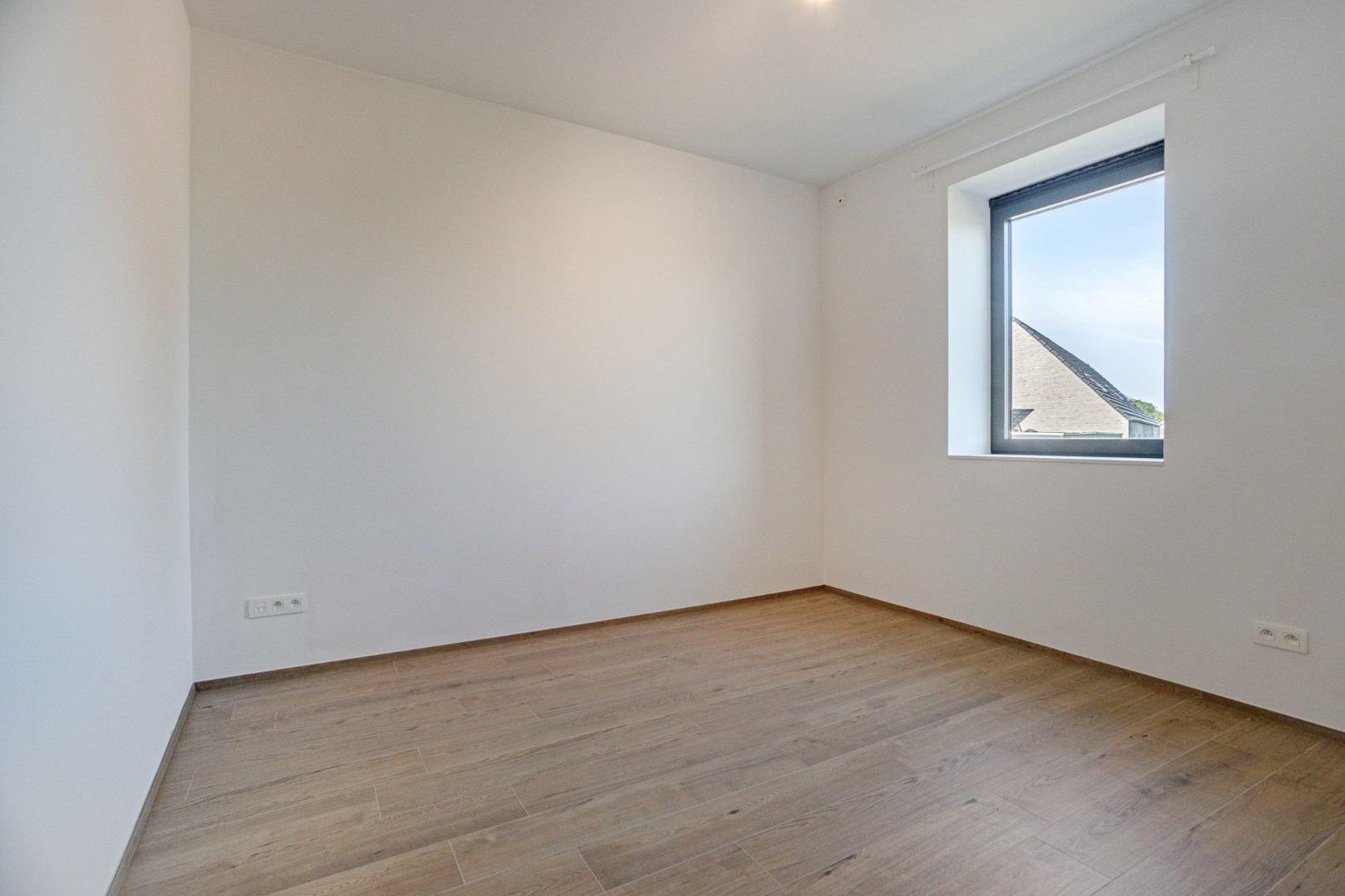 Volledig gerenoveerd appartement in Holsbeek met 3 slaapkamers en lift - EPC 72 Kwh/m² 