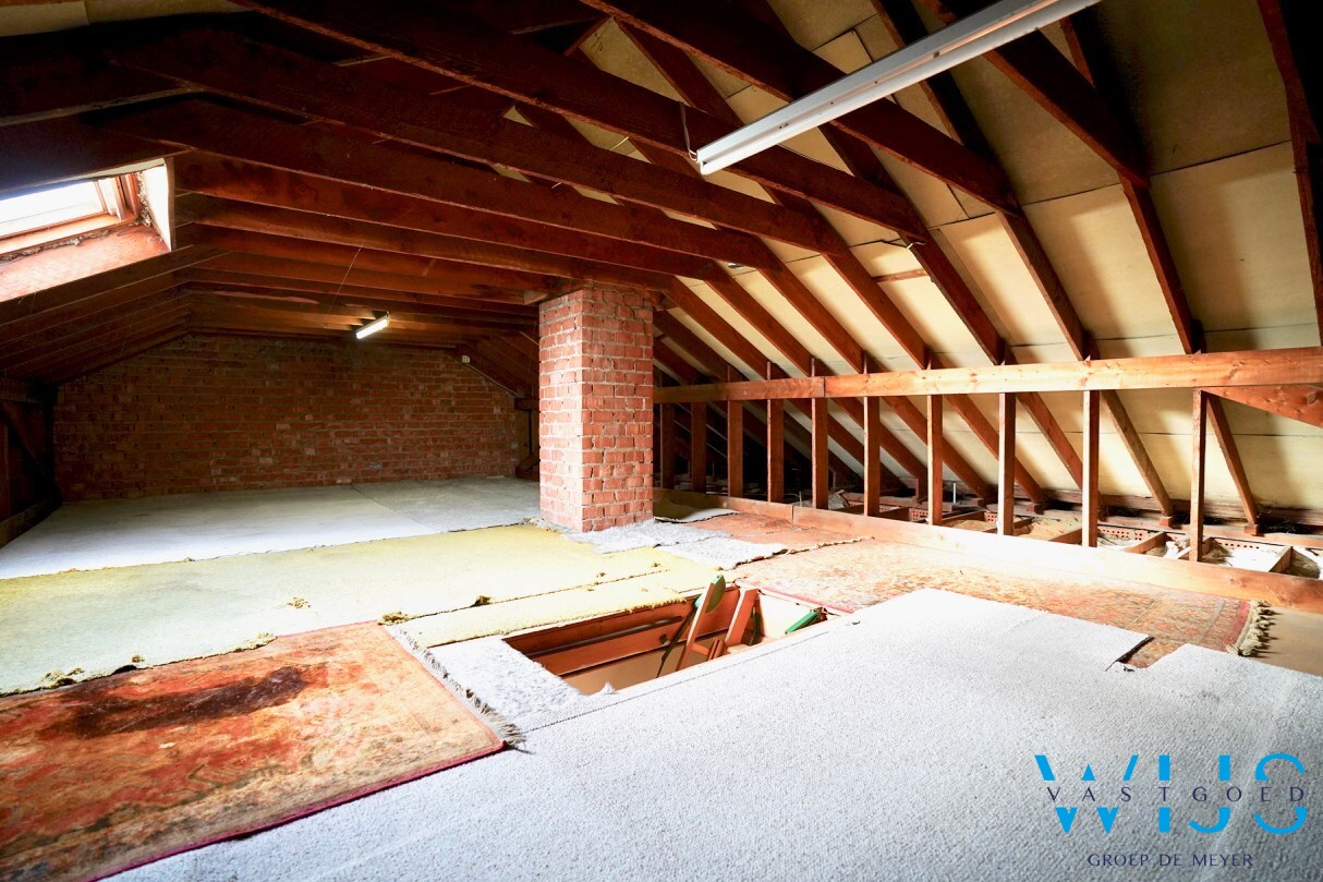 Zeer goed onderhouden woonhuis op 1.165m² te ERTVELDE ! 