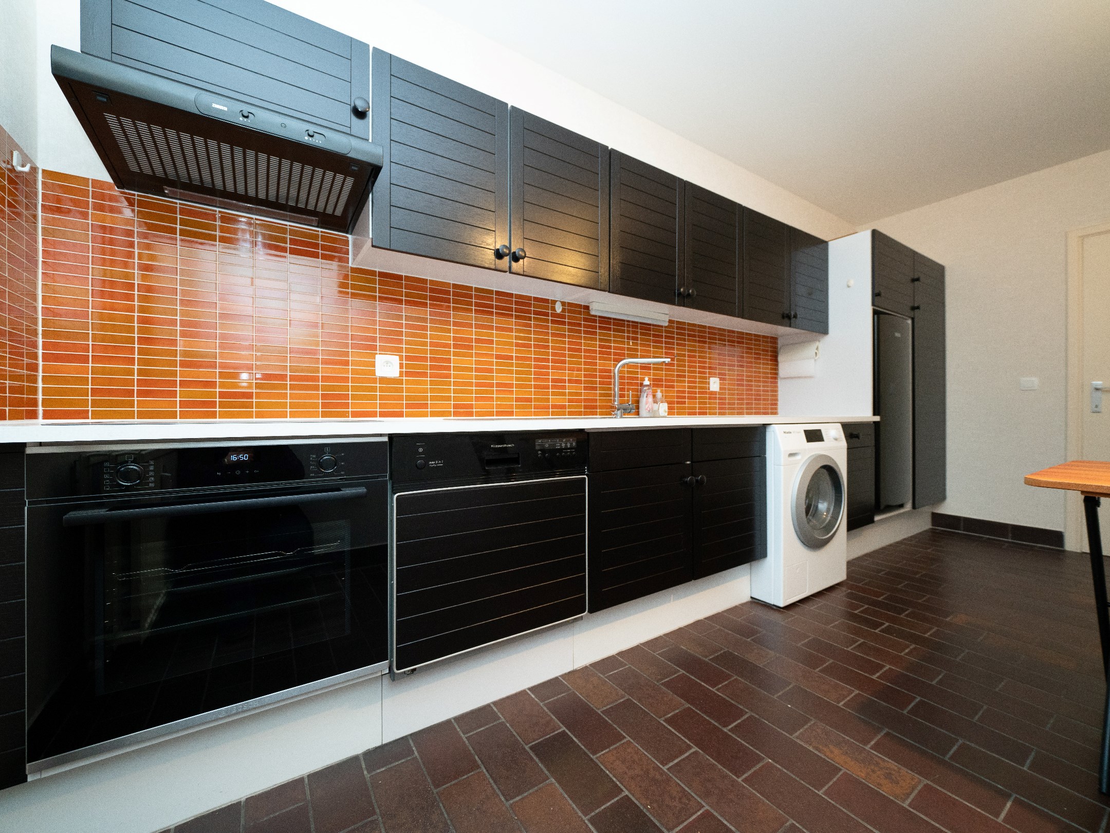 Gerenoveerd 2kamer-appartement in standingvol gebouw 