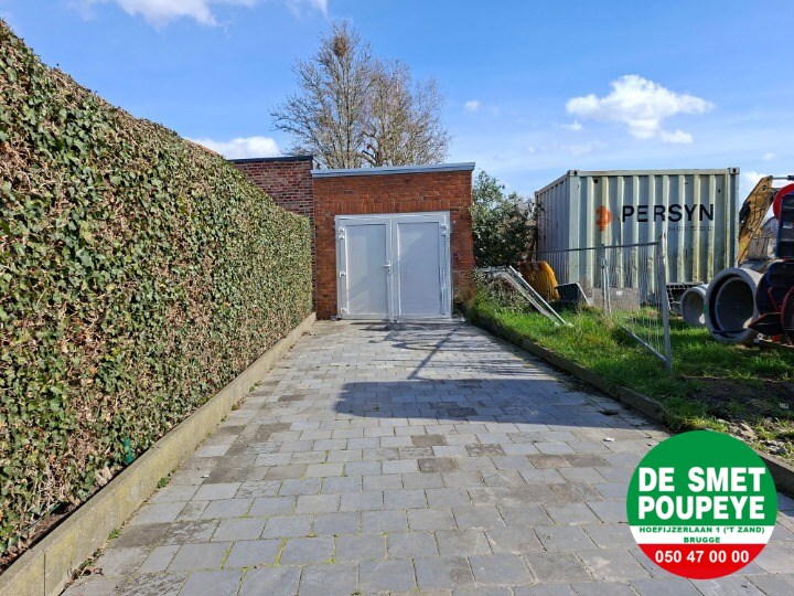 Ruime woning met garage 