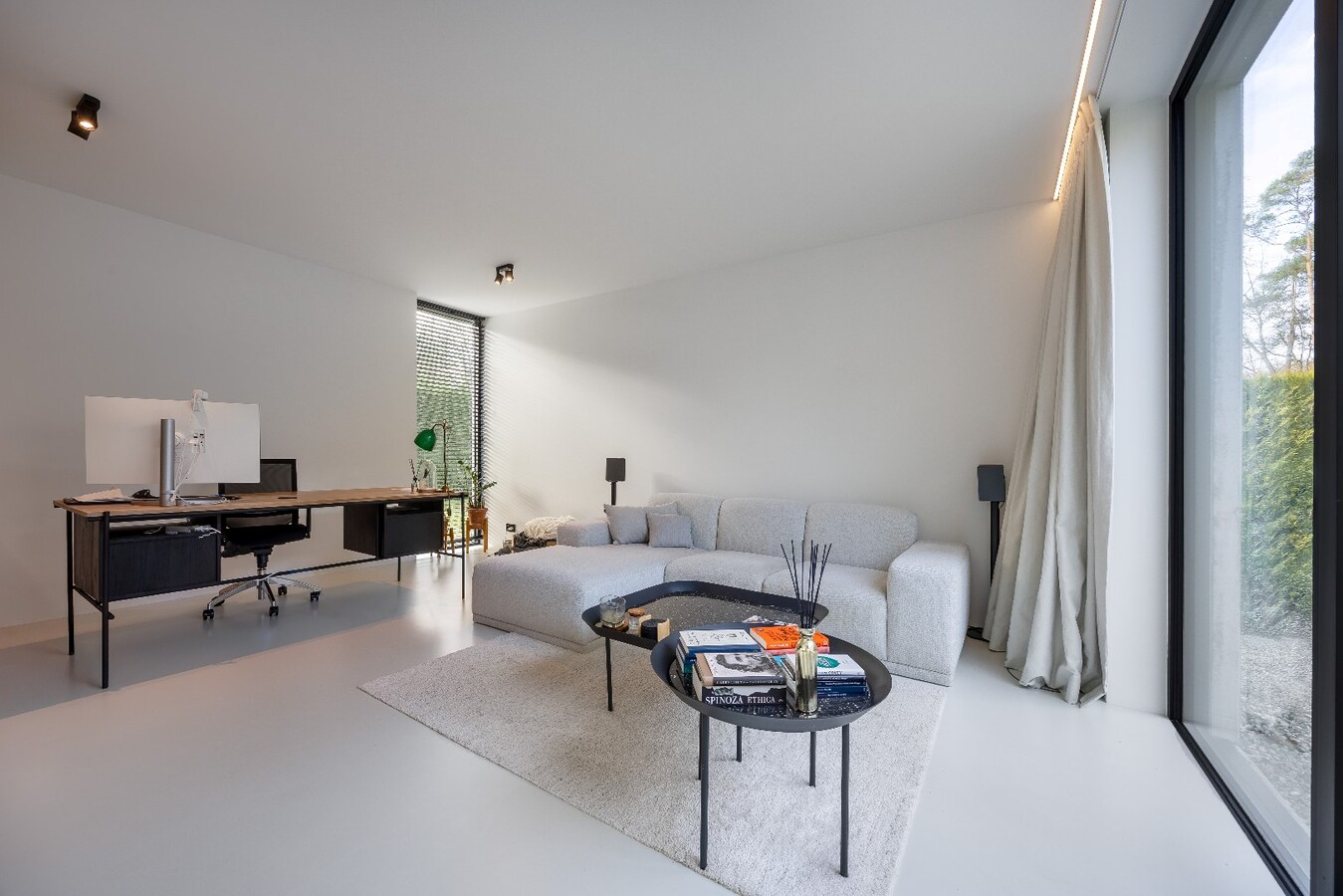 Moderne gelijkvloerse designvilla in exclusief privédomein 