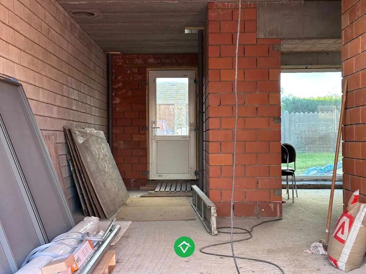 Nieuwbouwwoning met 3 slaapkamers te Houtem 