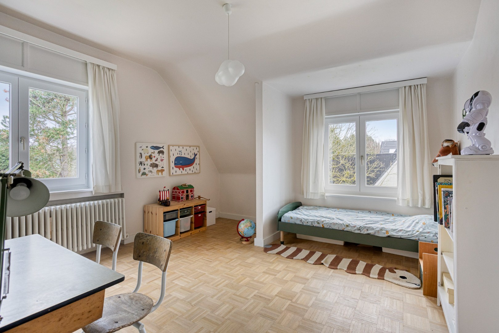 Authentieke en karaktervolle VILLA in residentiële, groene omgeving 1650 BEERSEL 