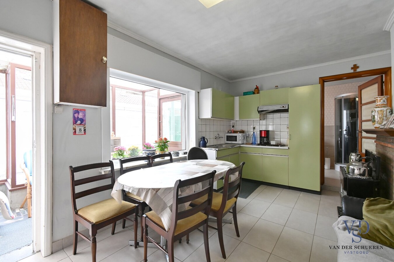 Degelijke Half Open Bebouwing. 