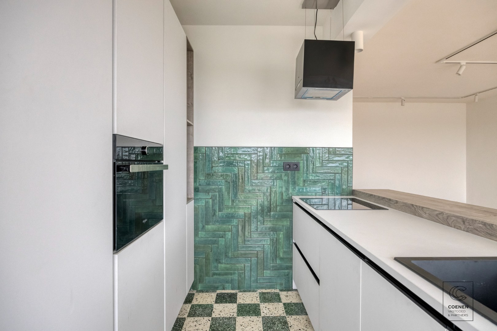 Volledig gerenoveerd appartement op toplocatie te Linkeroever 