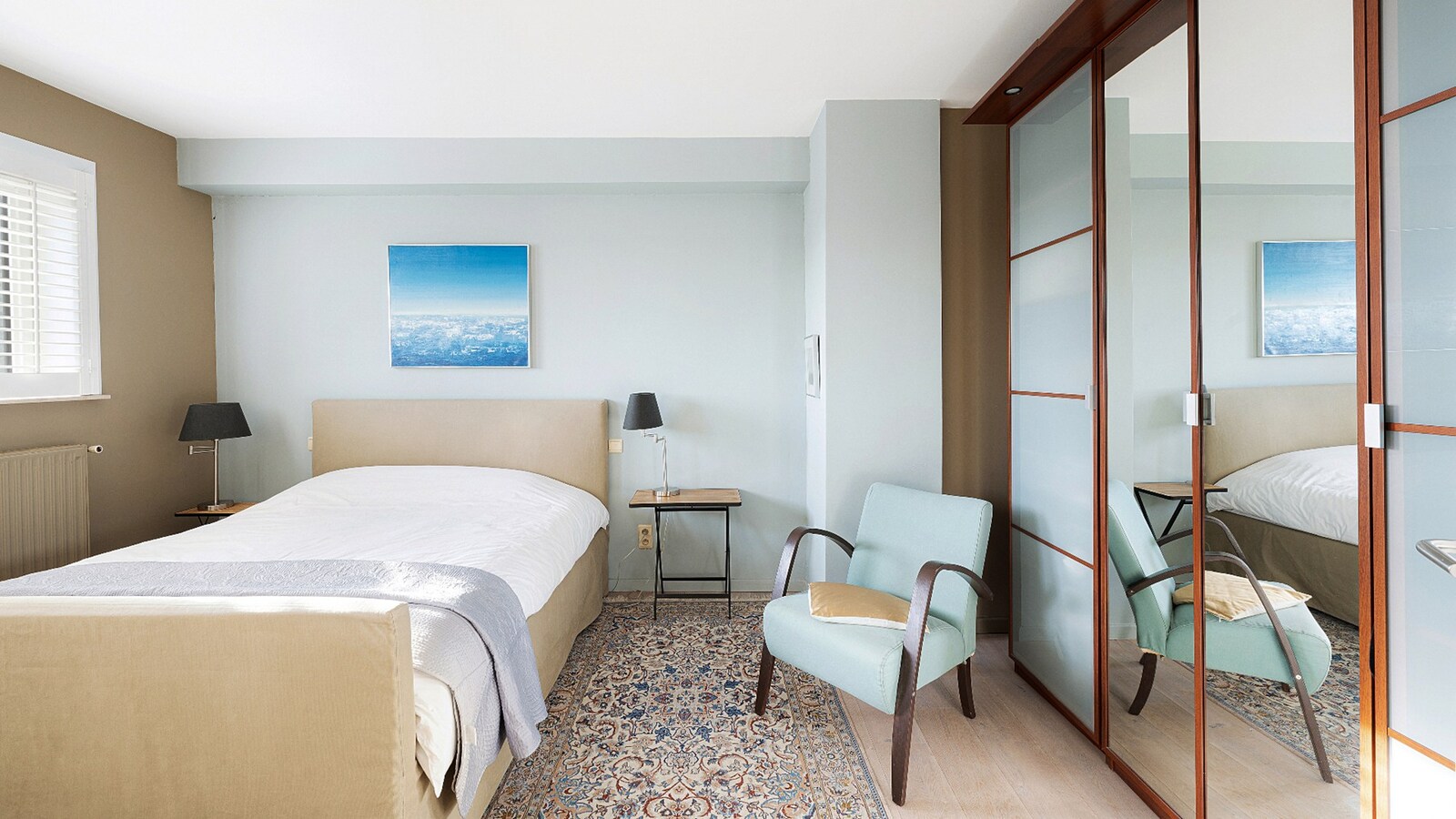 Ruime gezinswoning met inpandige garage en gezellige tuin. 