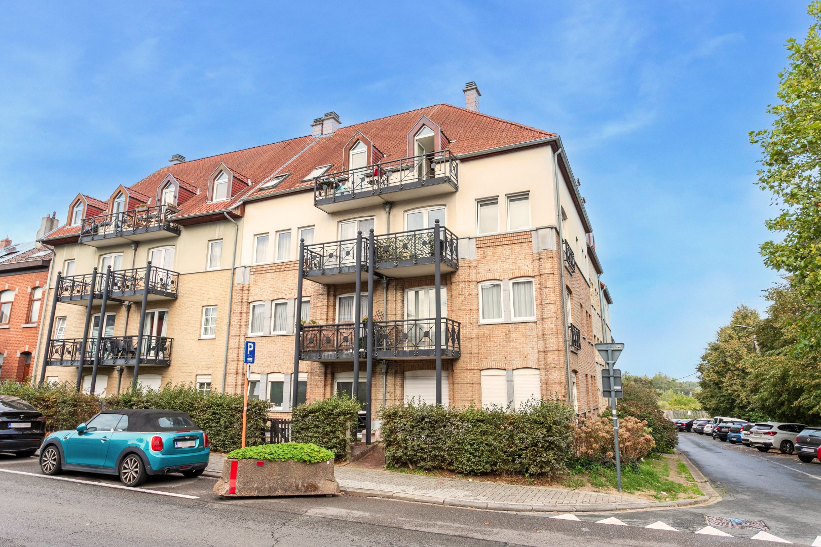 Instapklaar appartement met 2 slpk te Halle 