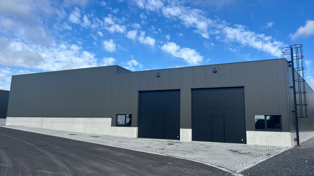 Nieuwbouw loodsen te huur in Tielt