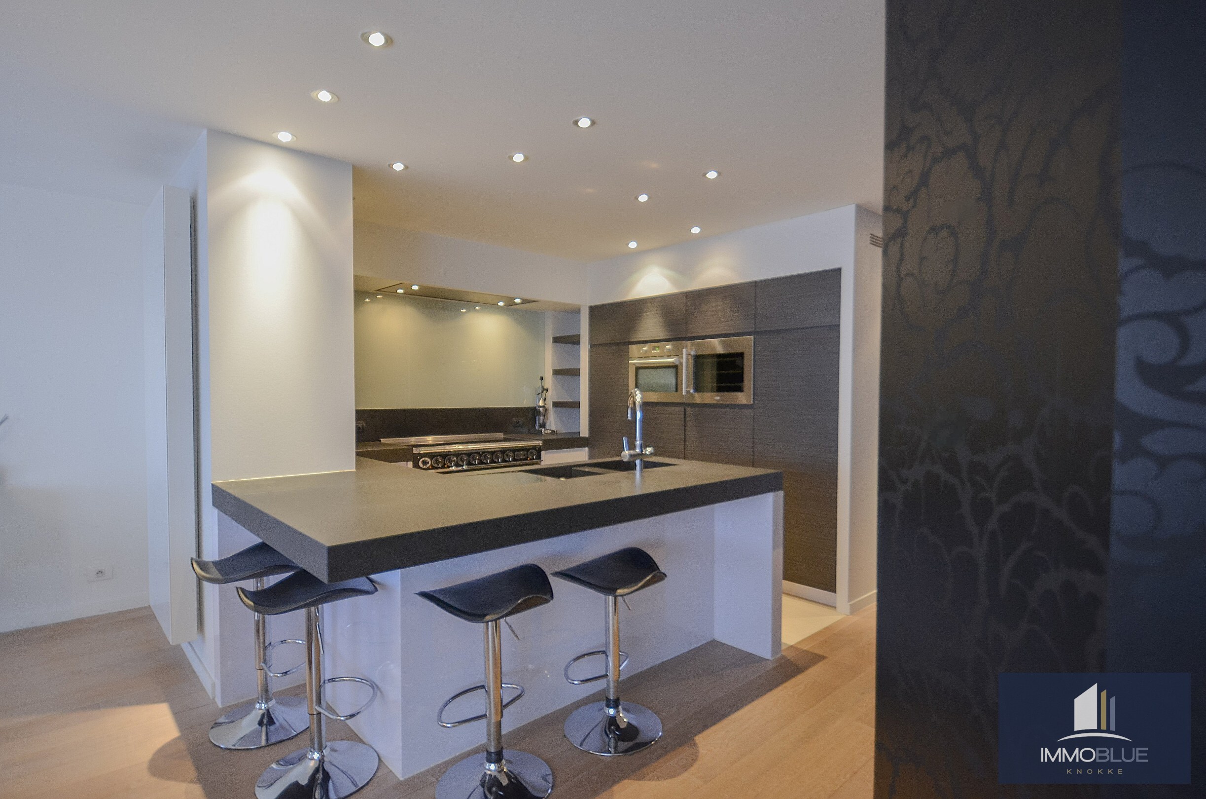 Offre exceptionnelle – Appartement particulièrement spacieux dans une résidence élégante. 