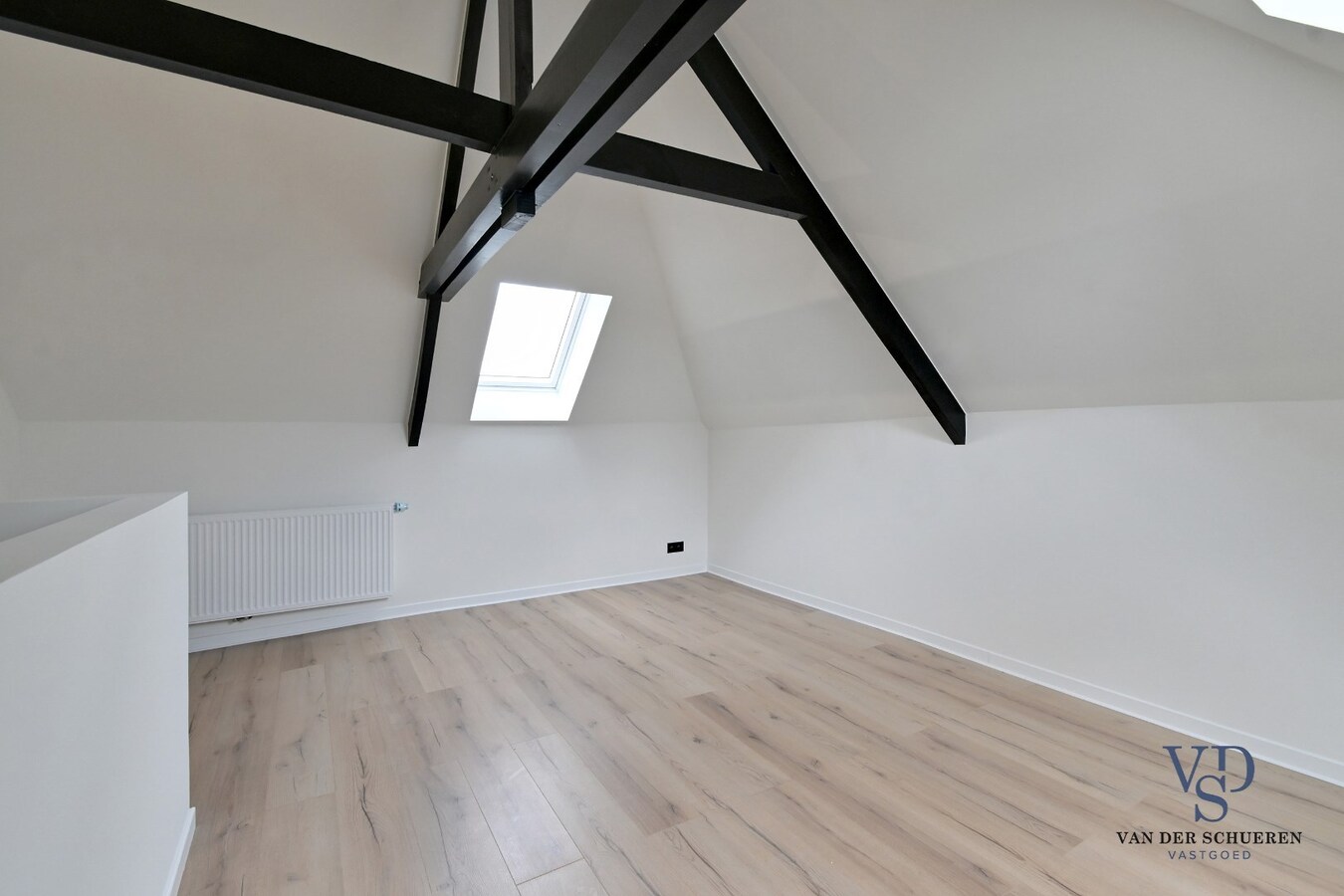 Volledig vernieuwde Half Open. 