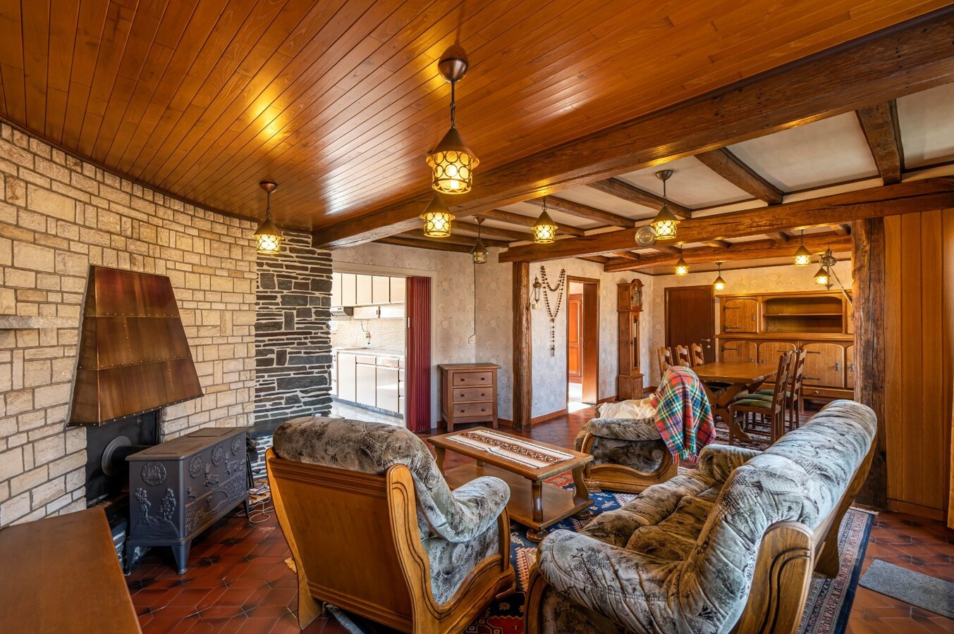 Authentieke hoeve met bijgebouw op 52 a 84 ca 